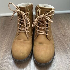 Tan Lace-Up Boots